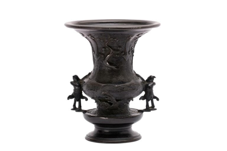 PETITE VAISSELLE ARCHAISANTE, ZUN - Vietnam / Indochine, Possible production de…