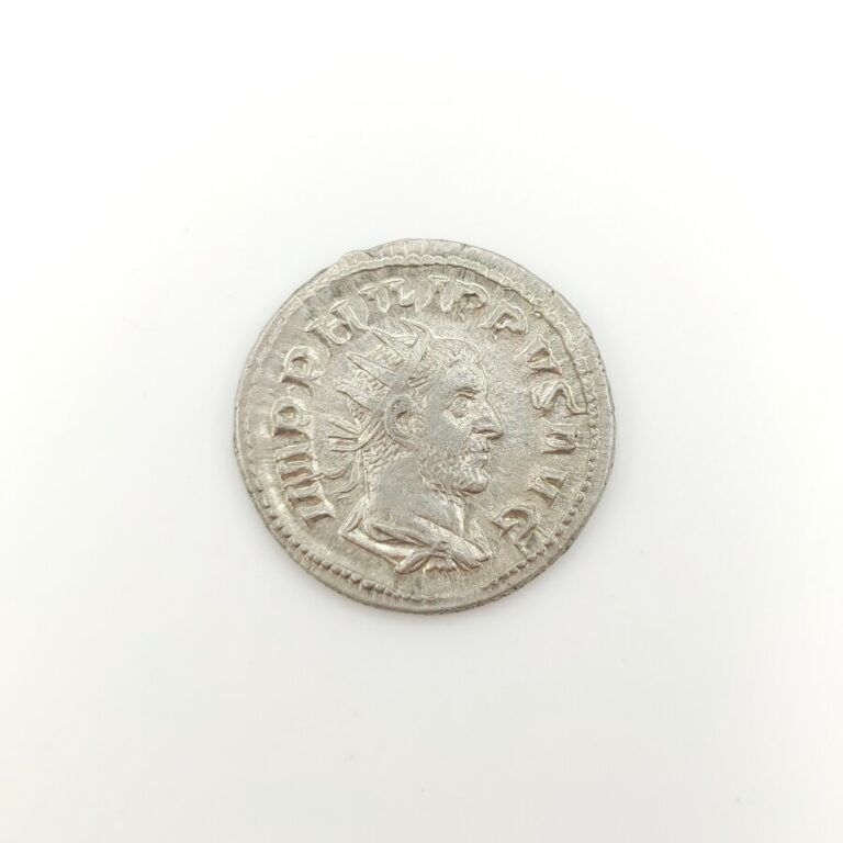 Philippe Ier (244-249). Antoninien au temple, émission célébrant le millénaire…