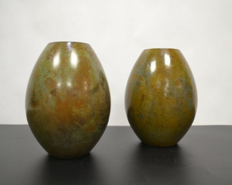 Takahashi Keiten (1920-2009) - Japon, XXe siècle - Paire de vases en bronze dan…
