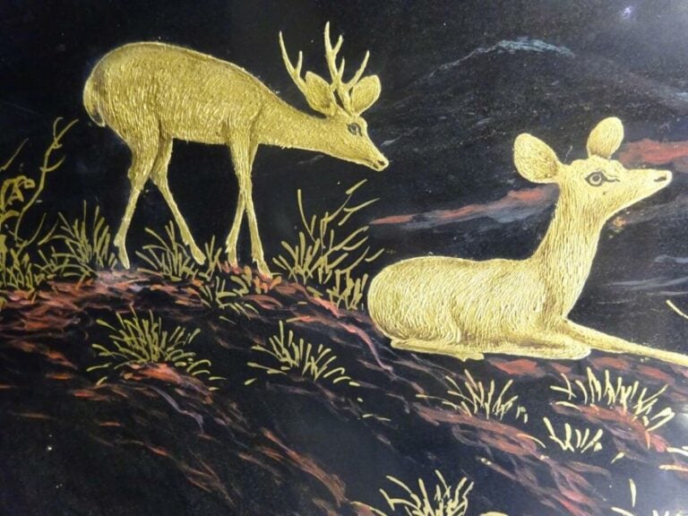 THANH LAP (?) - Vietnam - Les biches au clair de lune - Panneau de bois laqué -…