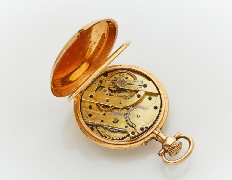 VACHERON & CONSTANTIN - MONTRE de POCHE en or rose (750) appliqué d'un monogram…