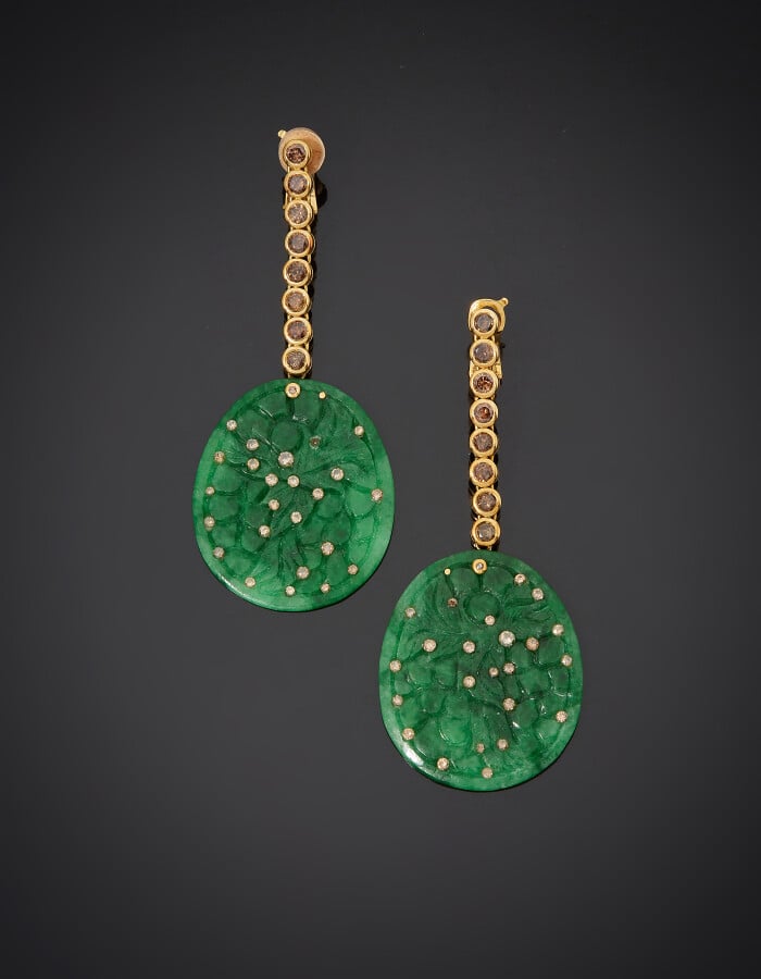 VERNEY - Paire de CLIPS/PENDANTS d'OREILLES en or jaune (750) serti d'un aligne…