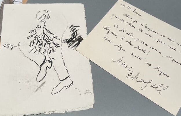 Marc CHAGALL (1887-1985) - Personnage au bouquet - Lithographie en noire, sur f…