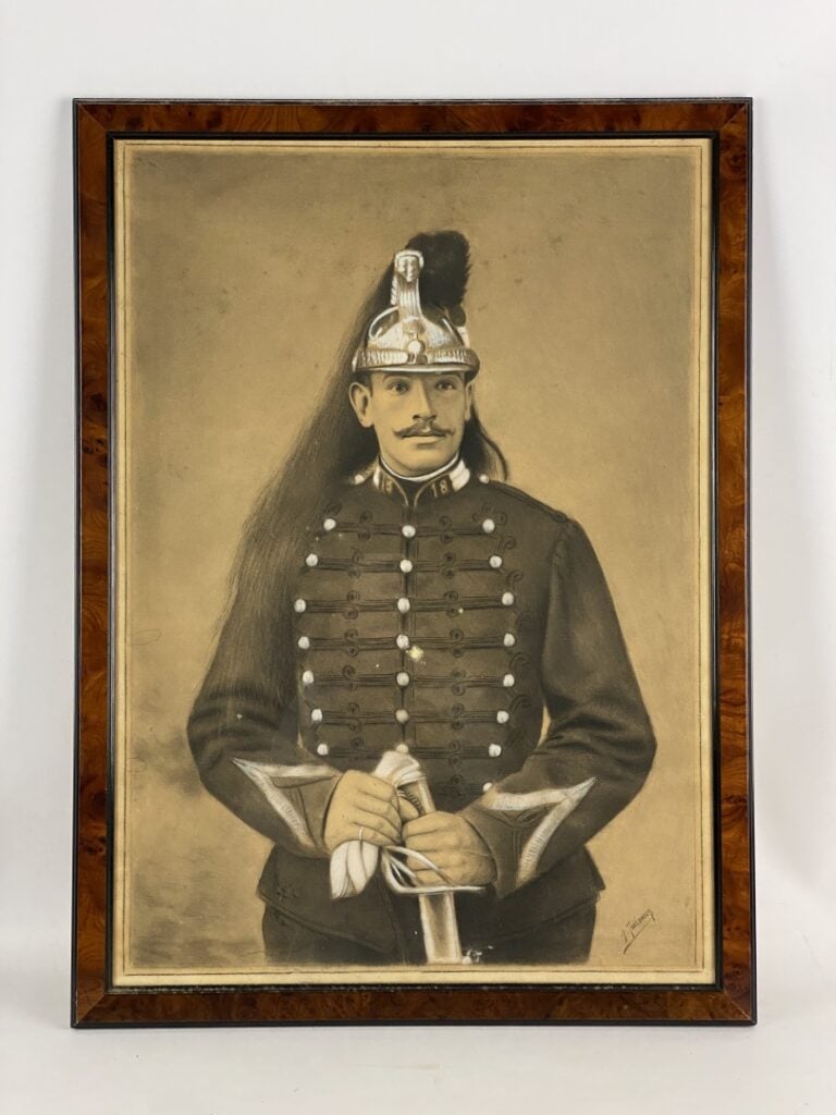 A. THIEBAULT (XIXème siècle) - Portrait de grenadier - Dessin au fusain et crai…