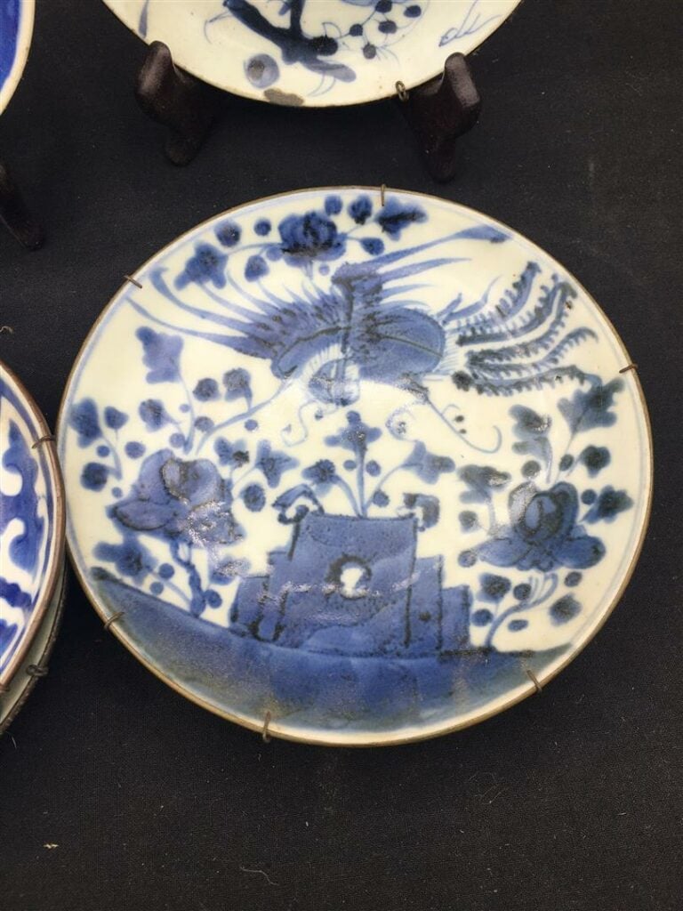 [-] ACCUMULATION DE CINQ (5) COUPES EN PORCELAINE DITE " BLEU DE HUÊ " - Vietna…