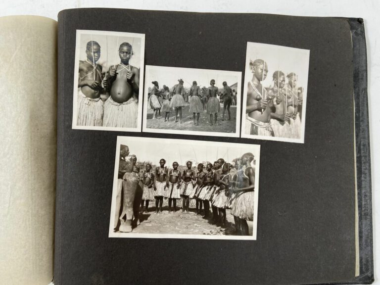 AFRIQUE ÉQUATORIALE FRANÇAISE Album "Collection de l'Afrique Noire. Fa Gandza.…