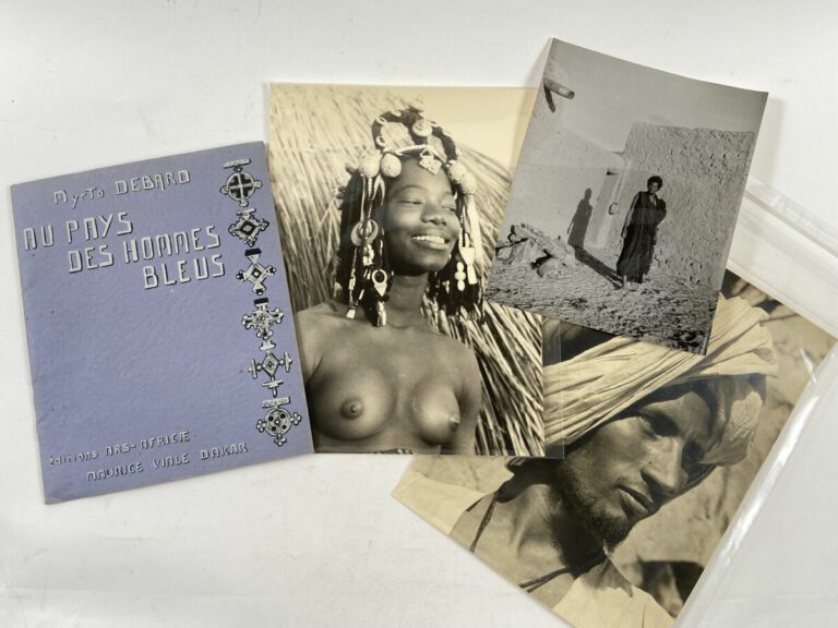 AFRIQUE Femme à la coiffure de coquillages, homme au turban, ca. 1950. 2 tirage…