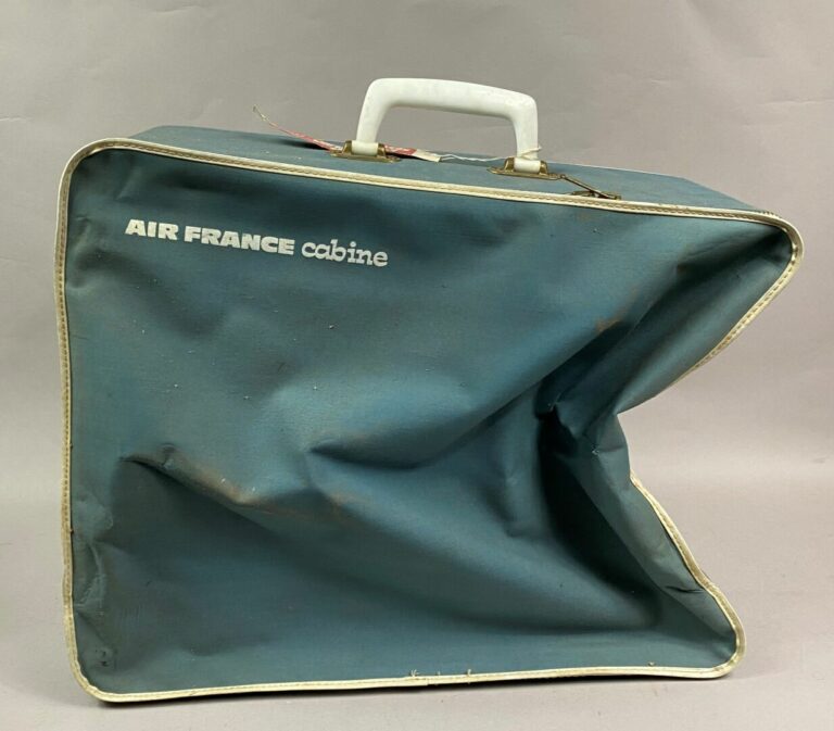 AIR FRANCE - Valise souple en tissu bleu, fermeture zippée - 36 x 43,5 x 18, 5…