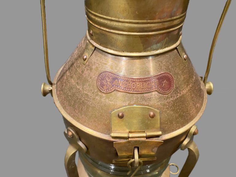 ANCHORLIGHT - Lampe de marine dite lampe de mouillage ou de pont en cuivre et v…