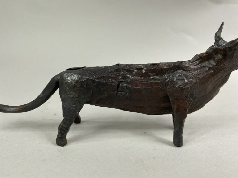 André FABRE (1920-2011) - Taureau - Sculpture en acier forgé - Années 1950/1960…