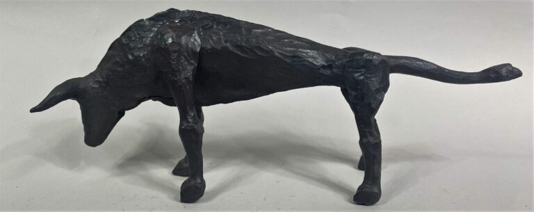 André FABRE (1920-2011) - Taureau - Sculpture en acier forgé - Années 1970 - 13…