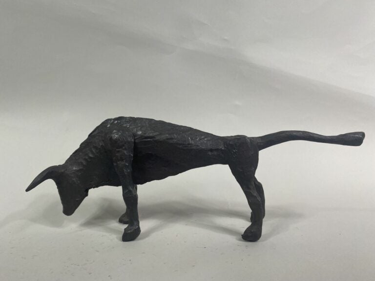 André FABRE (1920-2011) - Taureau - Sculpture en acier forgé - Années 1970 - 32…