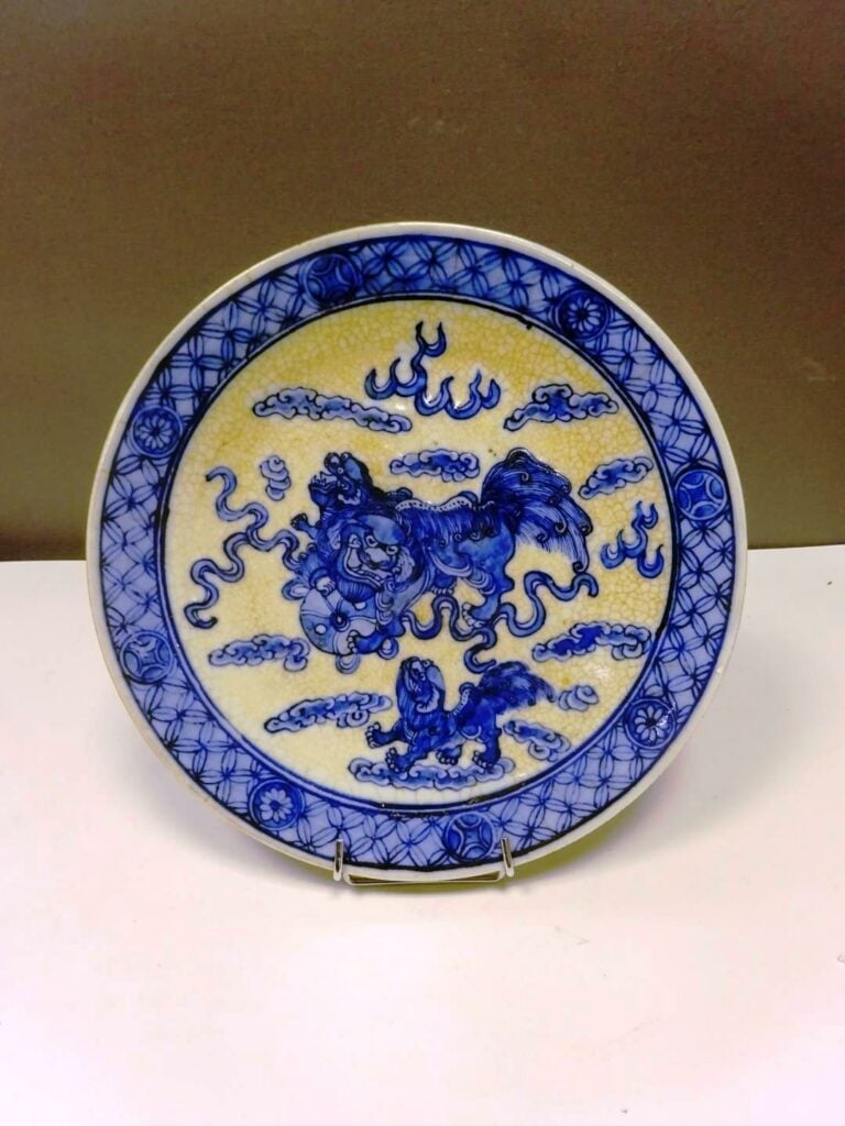 [-] ASSIETTE EN PORCELAINE BLEU BLANC, NANKIN - Chine, - Porcelaine émaillée be…