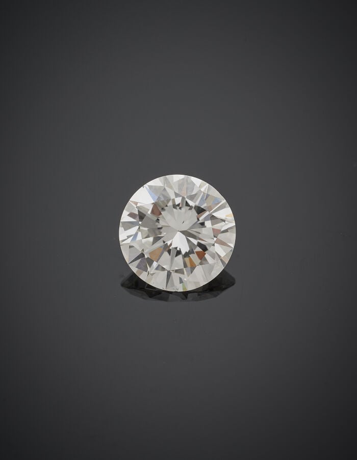 BAGUE "solitaire" en platine (950‰) et or gris (750‰) serti d'un diamant taille…