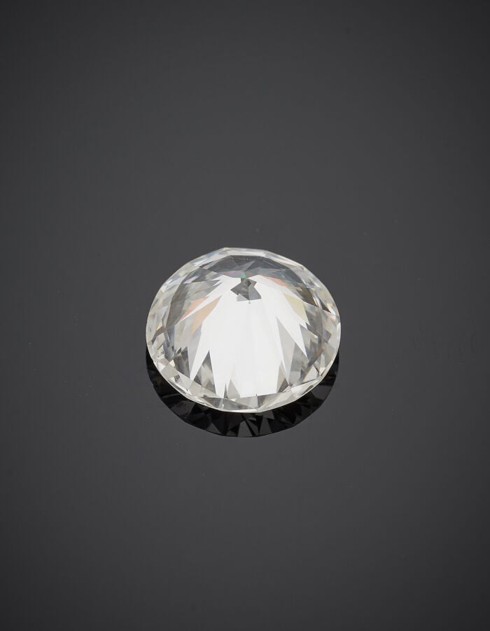 BAGUE "solitaire" en platine (950‰) et or gris (750‰) serti d'un diamant taille…