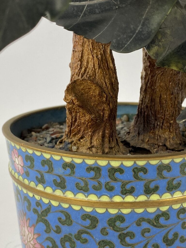 Bouquet en pierres dures et sa jardinière en émaux cloisonnés - Chine - Les fle…