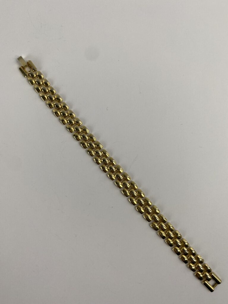 Bracelet ruban en métal doré à maillons géométriques - L : 18 cm