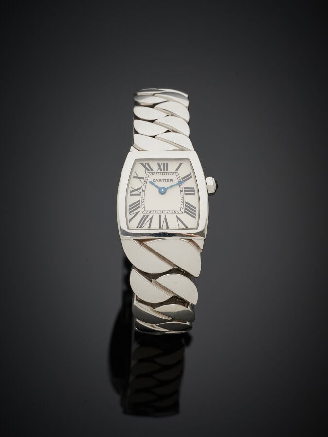 CARTIER - BRACELET MONTRE modèle "La Donna" en acier. Cadran crème, chiffres ro…