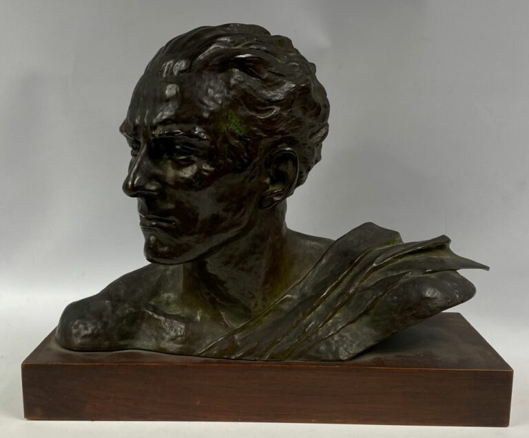 Charles RUCHOT (actif 1880-1925) - Buste de Jean Mermoz - Epreuve en bronze à p…