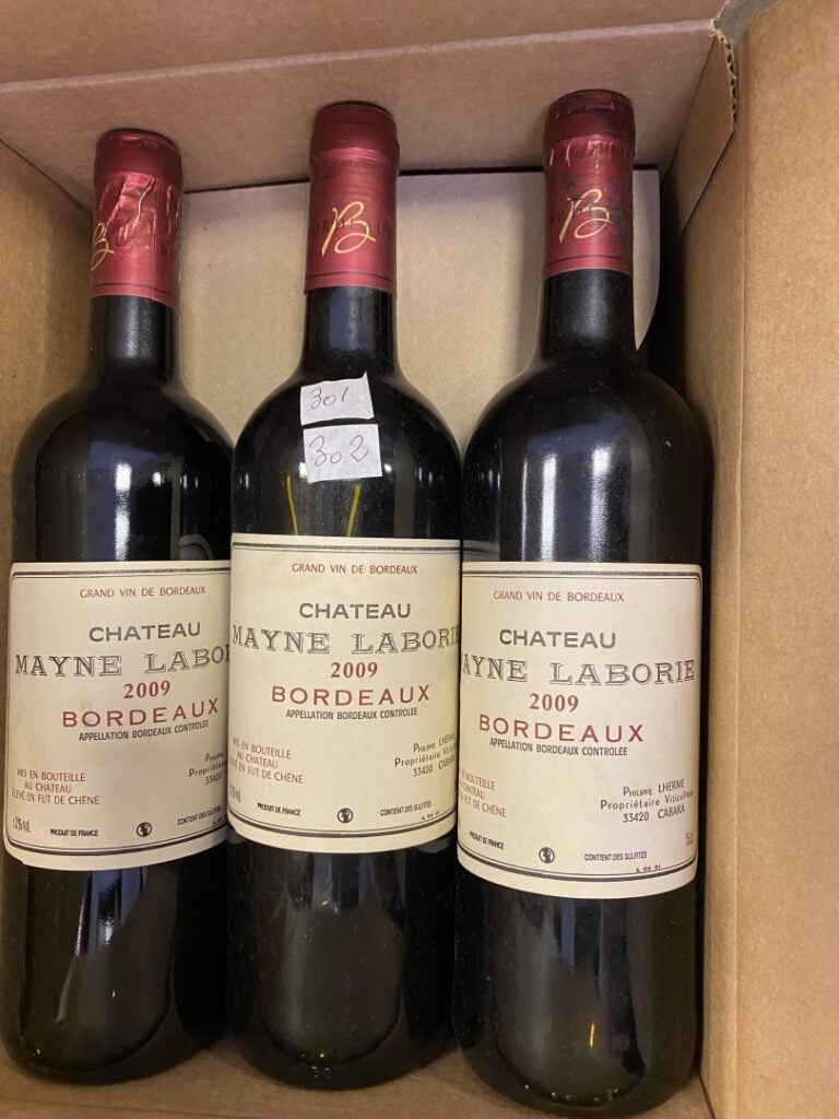CHATEAU MAYNE-LABORIE, 2009. - Ensemble de 2 caisses de 6 bouteilles