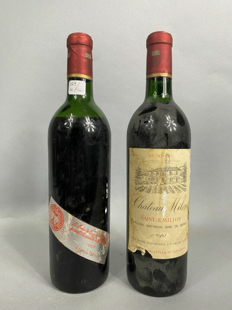 Château Milon, Saint-Emilion - Lot de deux bouteilles, 1967 - (bas épaule)