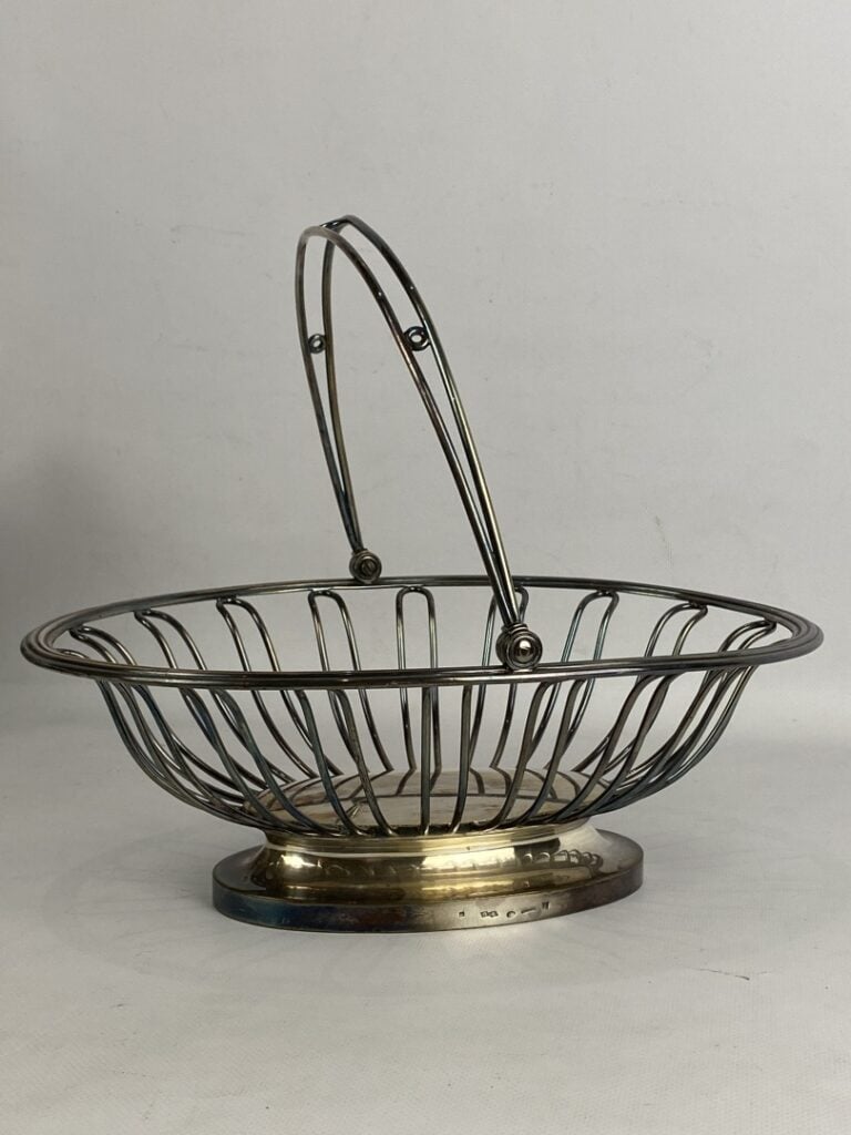 CHRISTOFLE - Corbeille à fruits en métal argenté ajourée - L : 30 cm