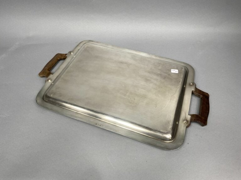 CHRISTOFLE - Plateau rectangulaire en métal argenté dans le style Art Déco, pri…