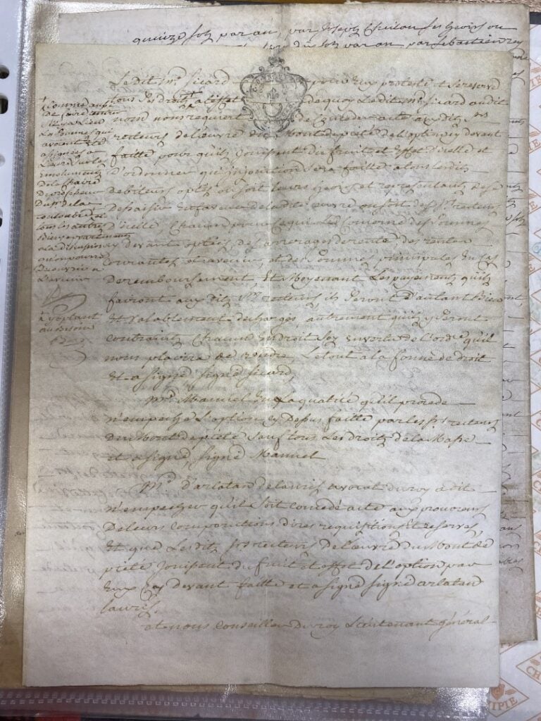 Classeur contenant huit actes authentiques, Ancien Régime ou période révolution…