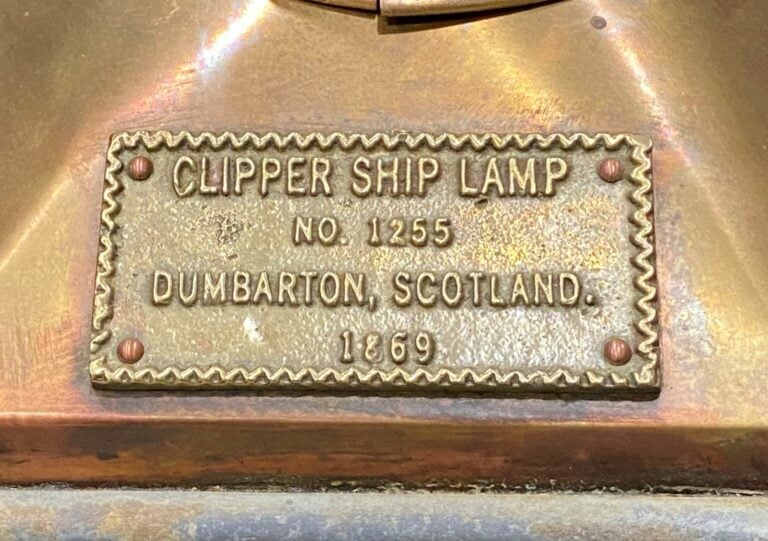 CLIPPER SHIP LAMP - Lanterne de bord en cuivre et verre, plaque marquée "Clippe…