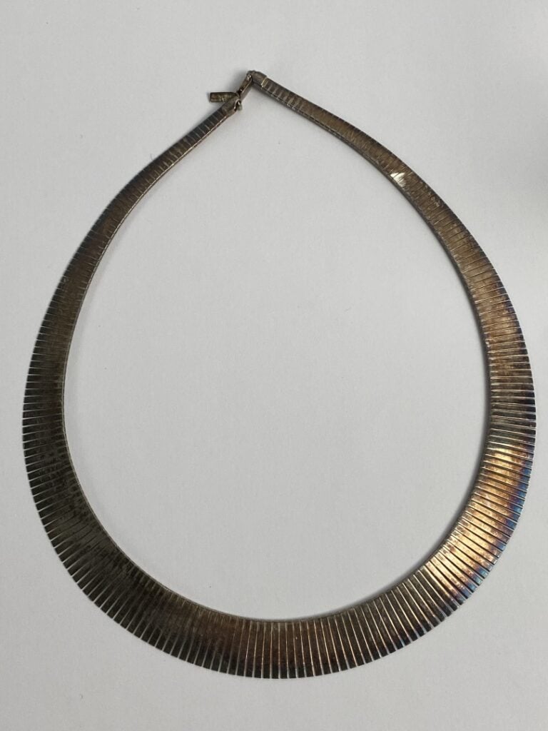 Collier collerette en argent (925) - Poids : 34.8 g - L : 42 cm