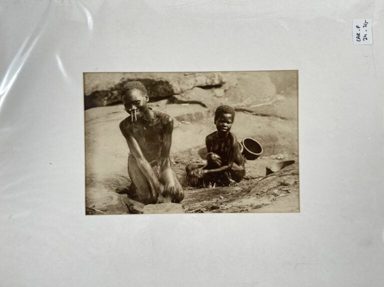 CONGO - MARC ALLÉGRET Portraits d'enfants, fillette Baya, sorcier, Baya devant…