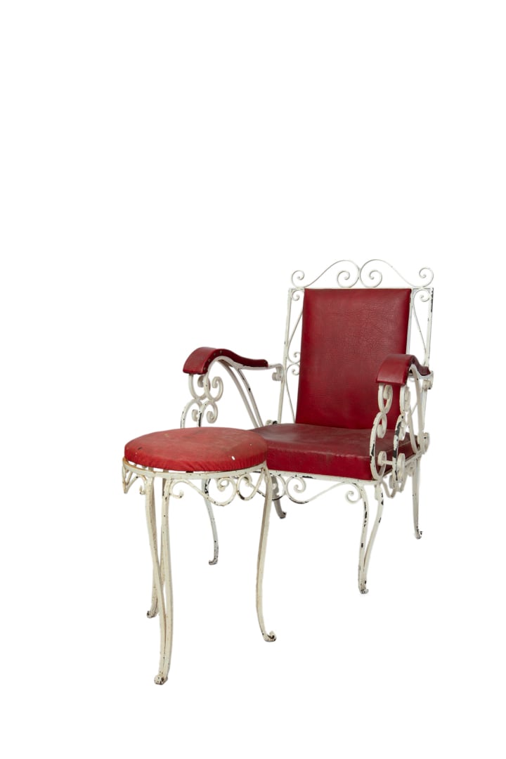 Dans le goût de René GROU. - Paire de fauteuils et paire de tabourets en fer fo…