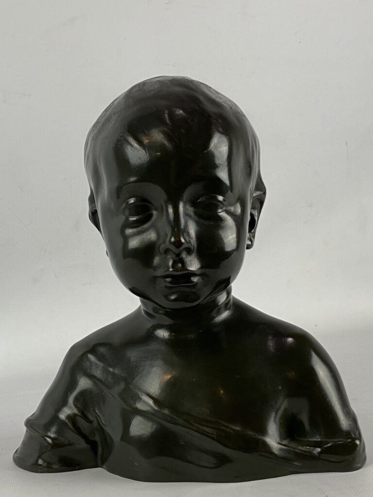 D'après DONATELLO - Buste d'enfant - Epreuve en bronze à patine verte - H : 27…