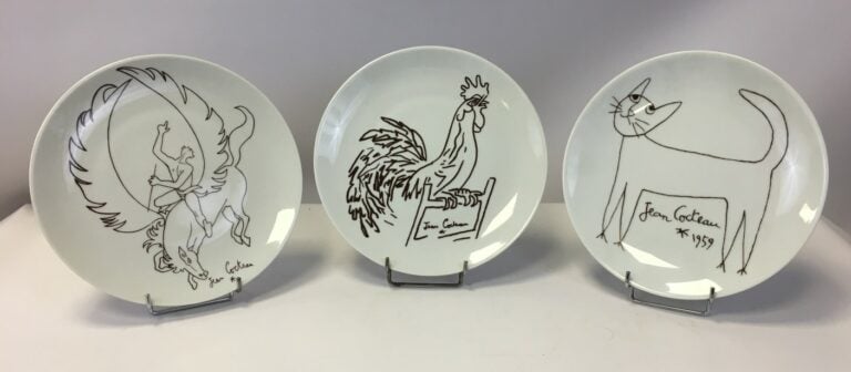D'après Jean COCTEAU. - Six assiettes en porcelaine de Limoges, ornées de dessi…