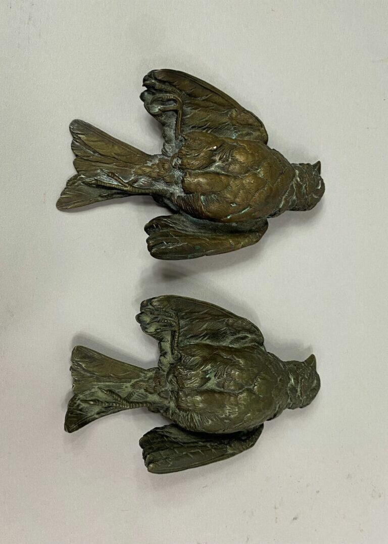 D'après Jules MOIGNIEZ (1835-1894) - Deux oiseaux morts - Epreuves en bronze pa…