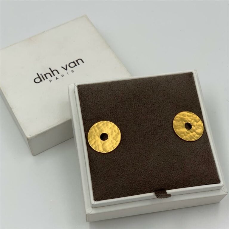 DINH VAN - Paire de BOUCLES d'OREILLES circulaires, modèle « Pi Chinois », en o…