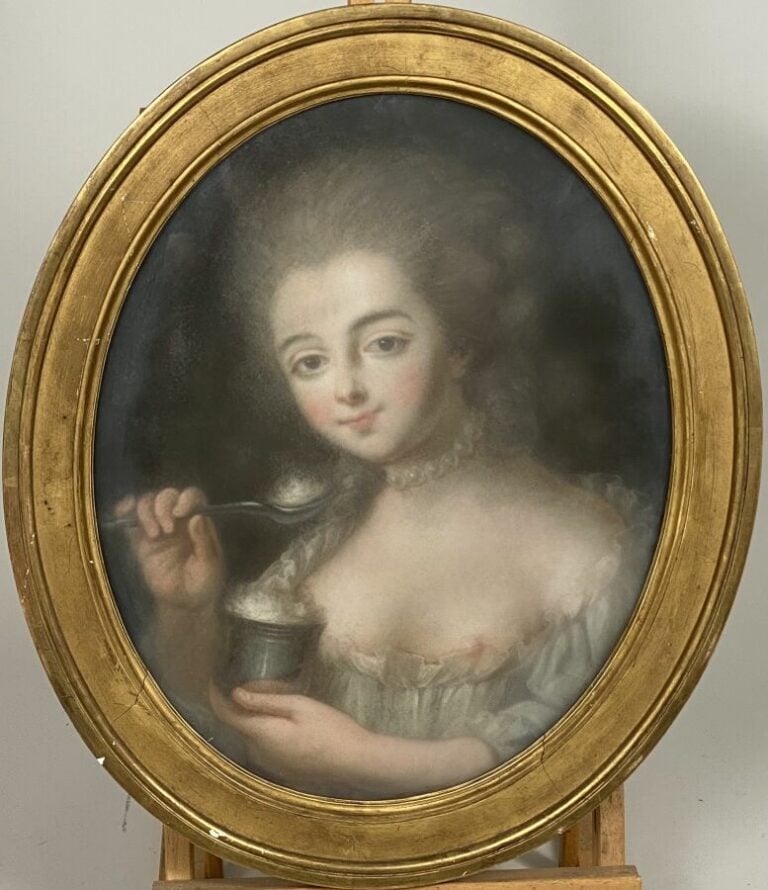 Ecole 19ème - Portraits de jeunes femmes - Paire de pastels ovales - 38 x 30cm