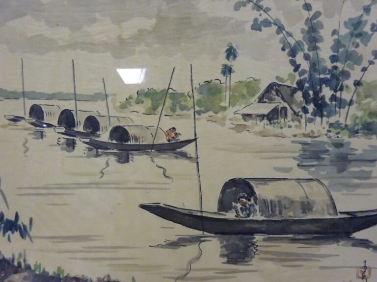 ECOLE INDOCHINOISE / VIETNAMIENNE - Sampans sur rivière - Peinture sur tissus -…