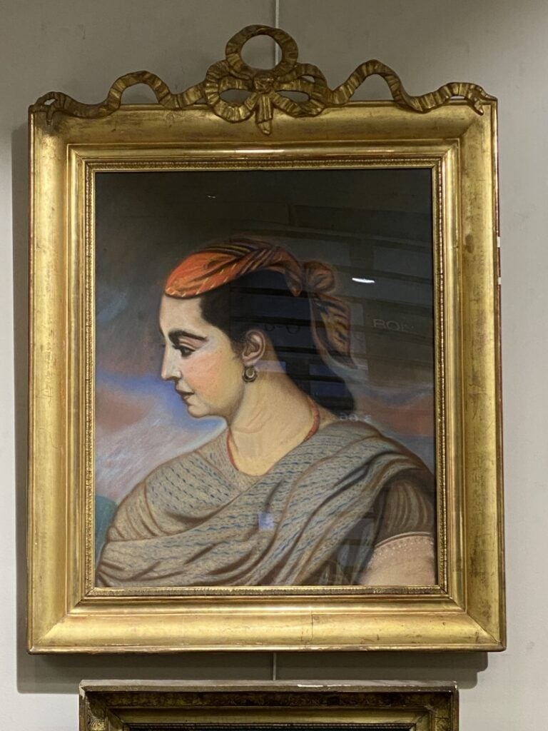 Ecole orientaliste du XXe siècle - Portrait de femme au turban - Pastel - Dim (…