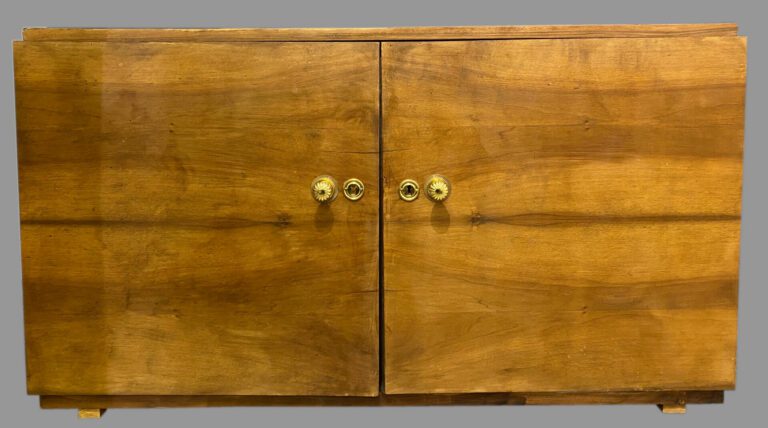Enfilade meuble bar en bois exotique et placage ouvrant par deux portes découvr…
