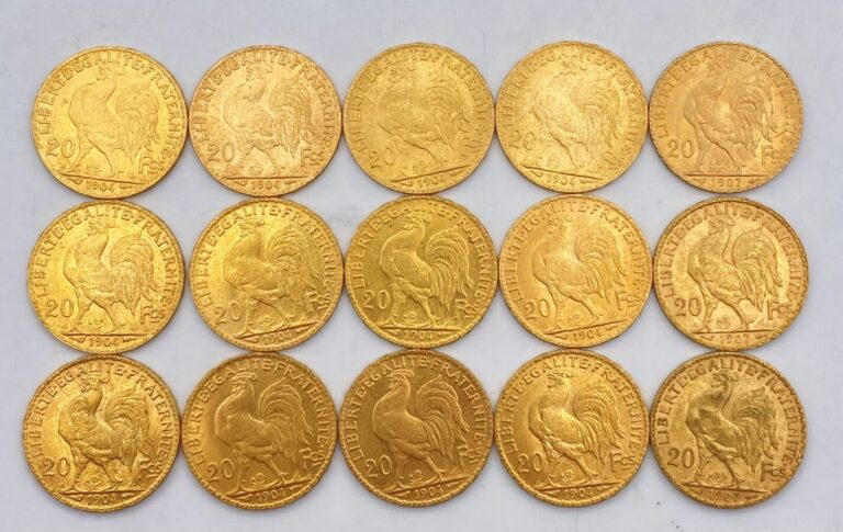 Ensemble de 15 pièces de 20 Francs or comprenant : - - -12 pièces de 20 francs…