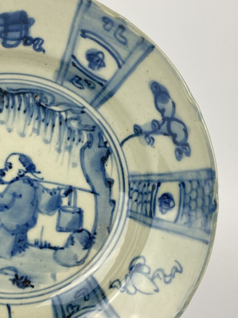 Ensemble de deux (2) assiettes creuses en porcelaine bleu blanc - Vietnam - Le…