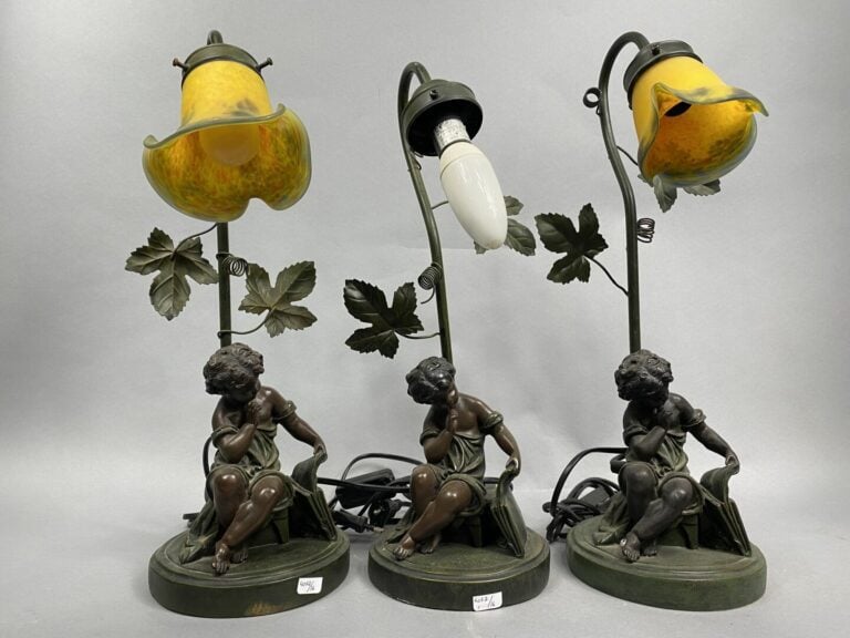 Ensemble de lampes à sujet en régule patiné, certaines polychromes
