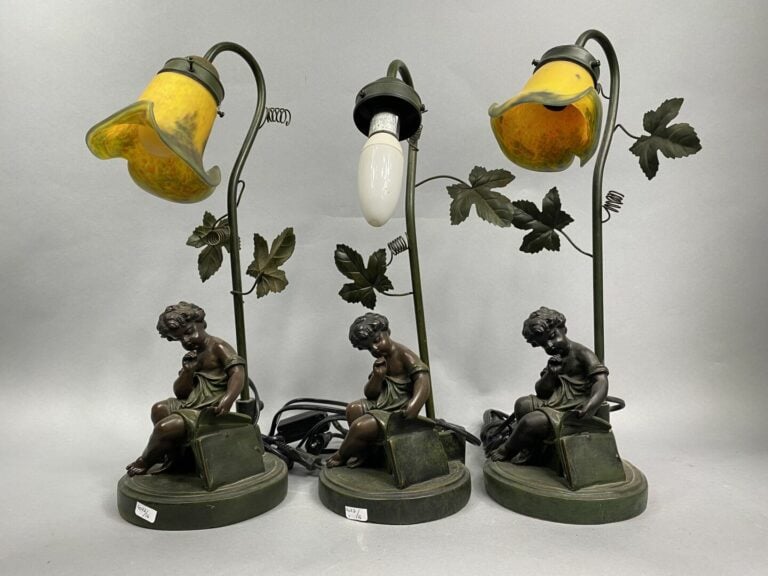 Ensemble de lampes à sujet en régule patiné, certaines polychromes