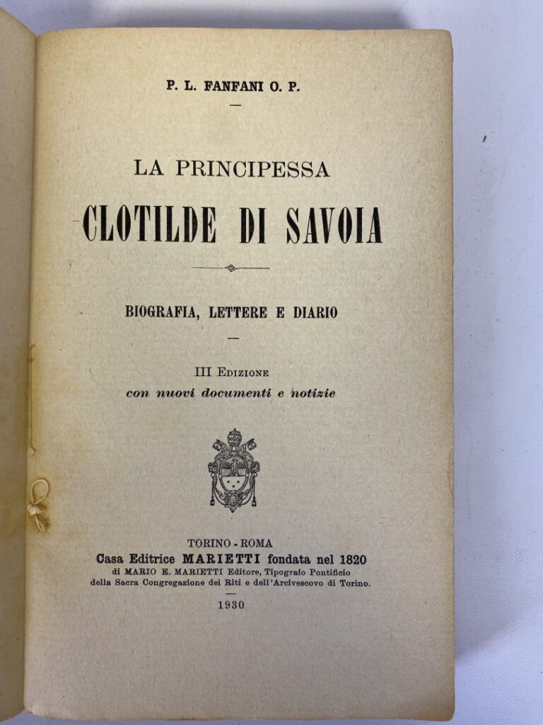 Ensemble de livres sur la maison de Savoie, dont deux biographies de la Princes…