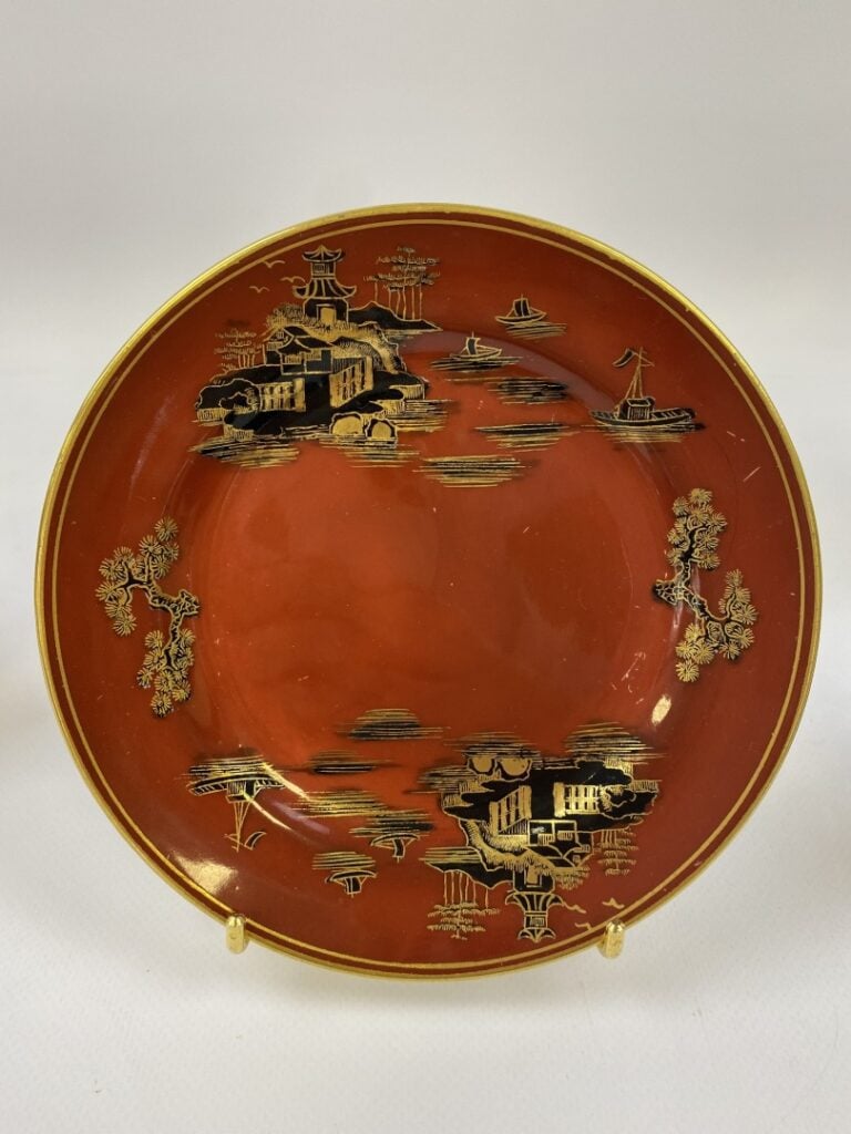 ENSEMBLE DE PORCELAINES ANGLAISES DANS LE GOUT JAPONISANT - Angleterre - Ensemb…