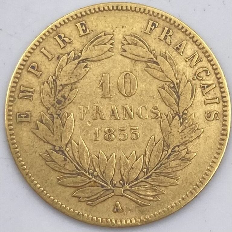 Ensemble de quatre pièces en or comprenant : - -Une pièce de 10 Francs or type"…
