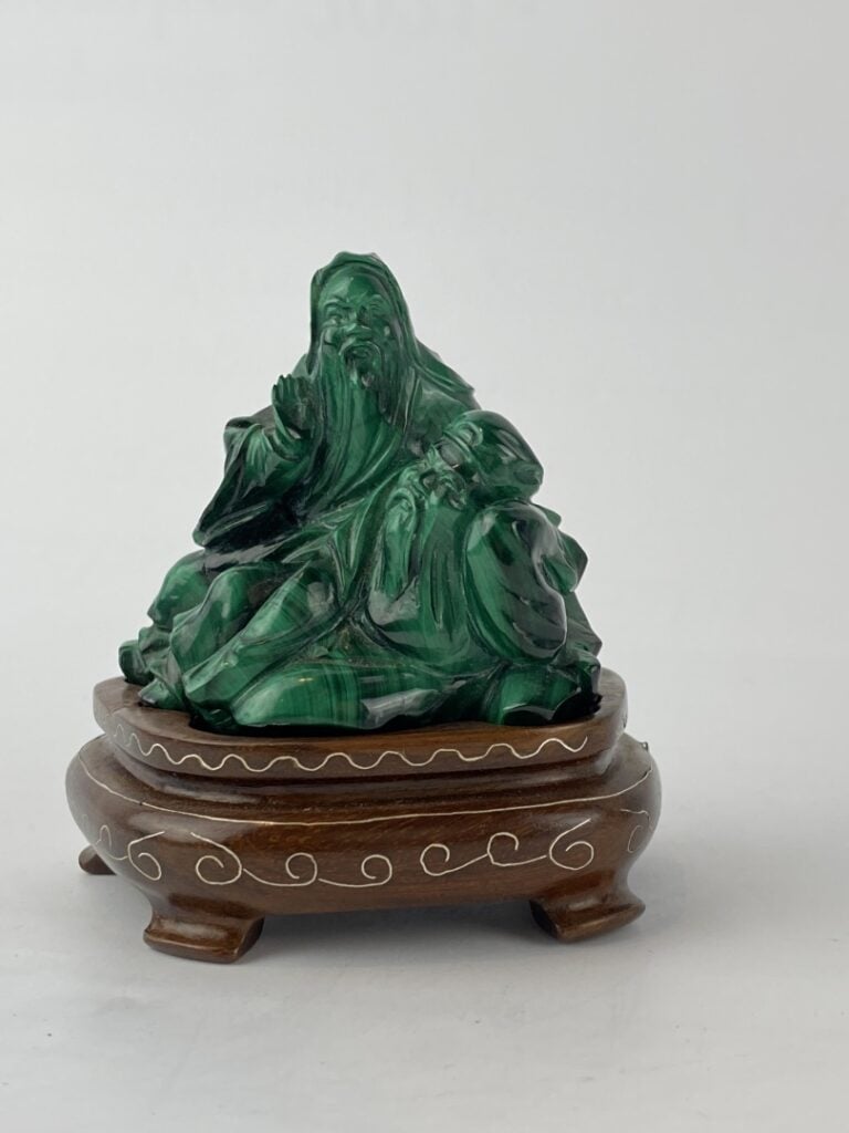 Ensemble de sept (7) sujets en pierre dures - Chine - Comprenant - - deux guany…