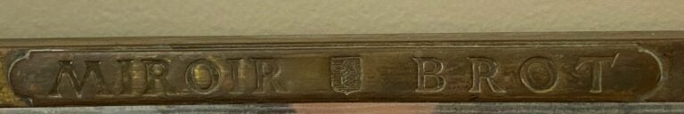 ETABLISSEMENTS BROT - Miroir triptyque en laiton enserrant des glaces - Plaque…
