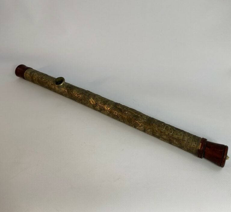 GAINE DE METAL POUR PIPE A OPIUM - Vietnam - Au riche décor de la Triade FU LU…